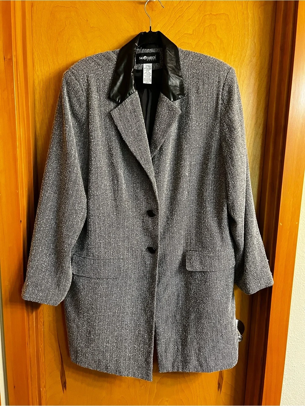 Sag Harbor Black & White Tweed Blazer with Black Faux Leather Collar